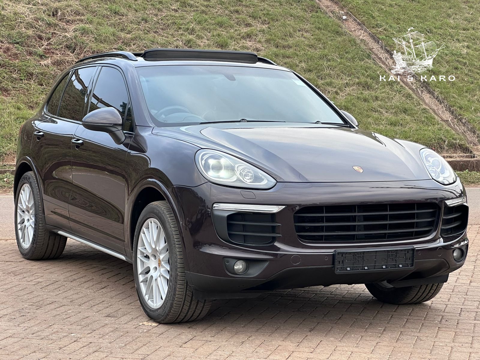 porsche-cayenne-original-image-kaiandkaro