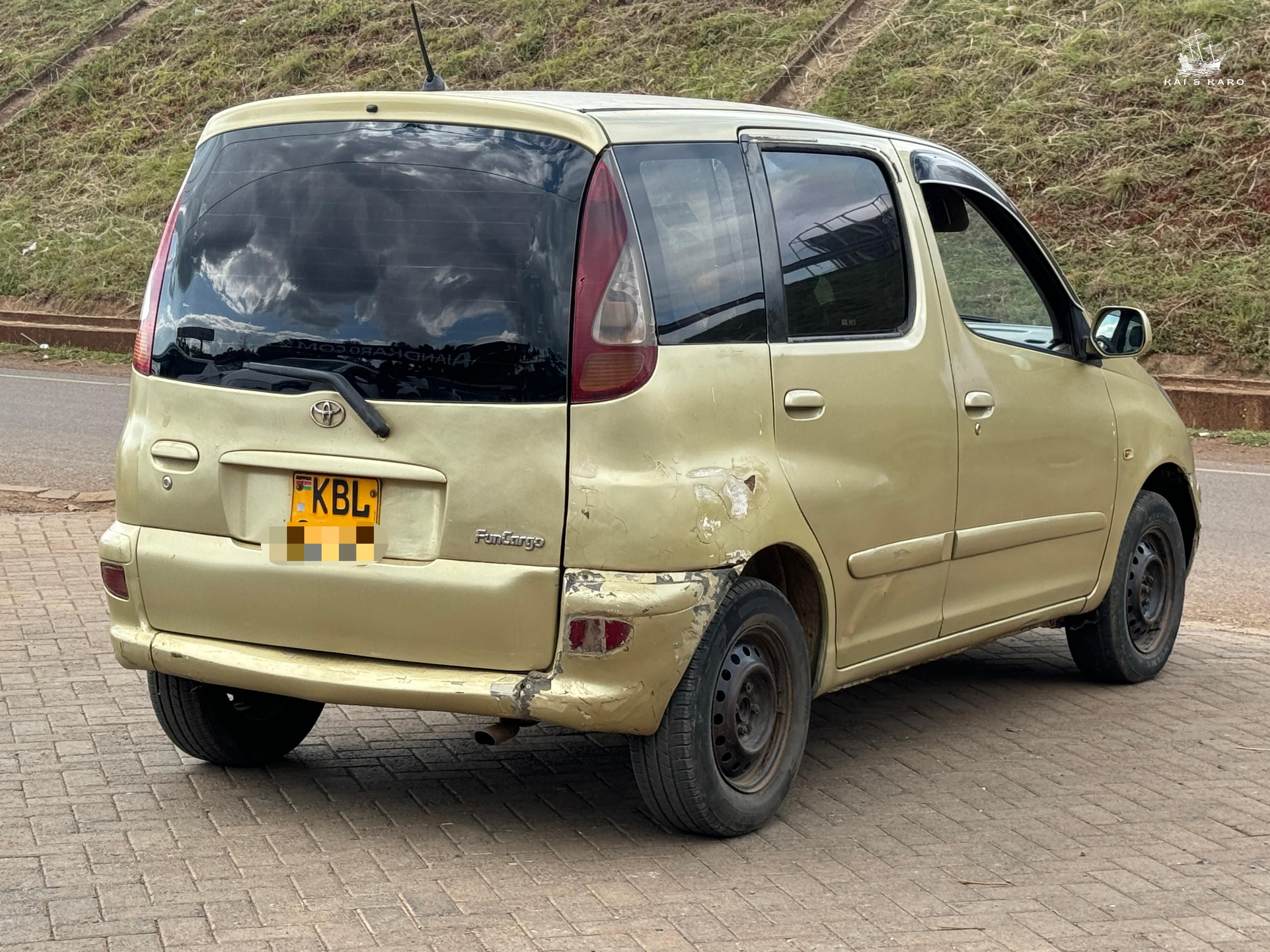 Toyota FunCargo original image, kaiandkaro.com