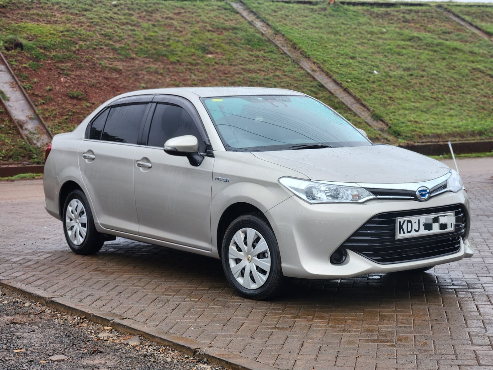 Toyota Axio Hybrid | Kai & Karo | Car Dealership Kenya | New & Used ...